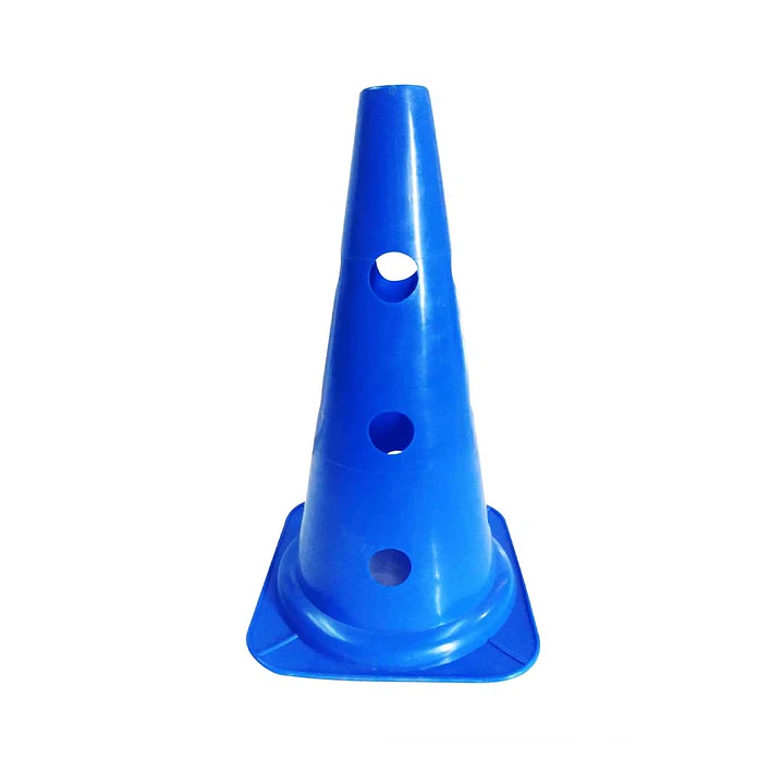 Cono perforado de entrenamiento 3