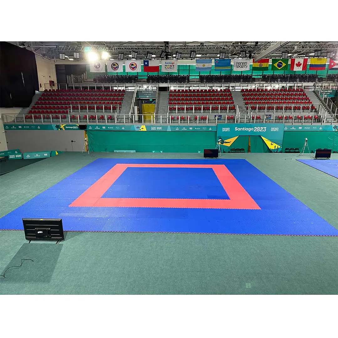 Área oficial de 12x12m de karate cuadrado aprobado WKF  1