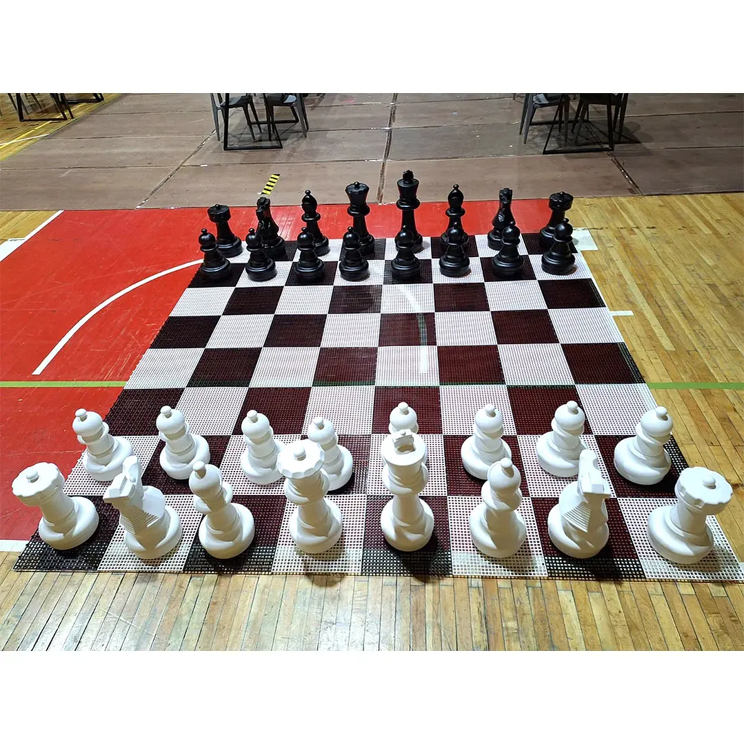 Ajedrez Gigante con tablero de alto tráfico (no nylon) - piezas negro/blanco 5