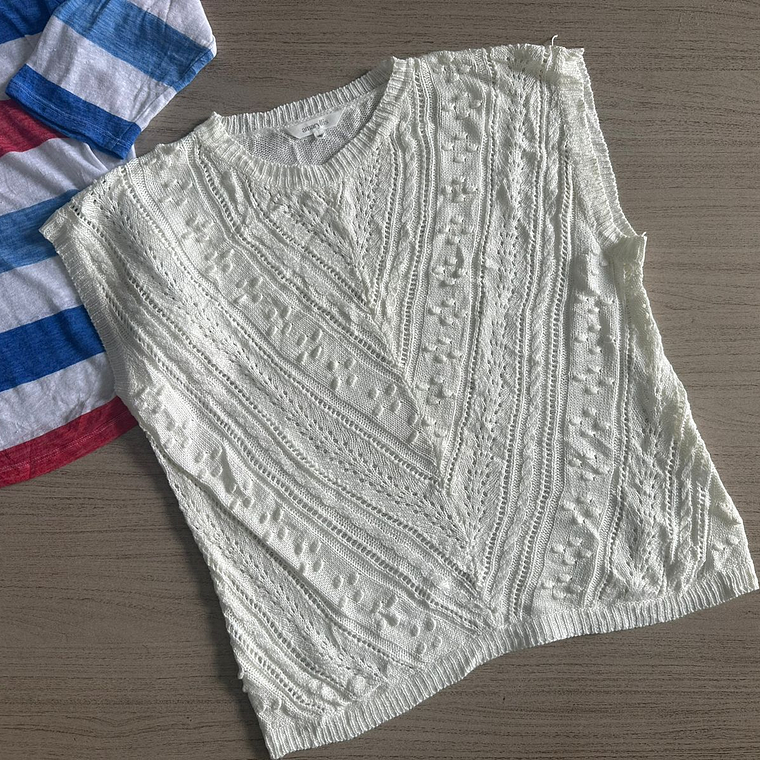 Saco Sweater Manga Corta/Sin Manga Regular 9