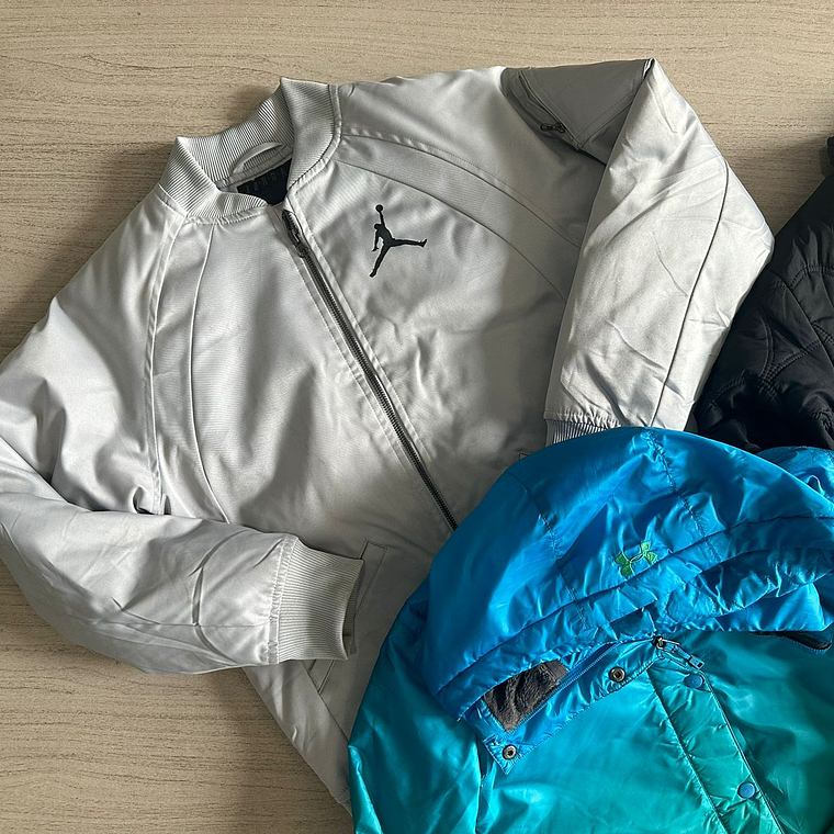 Fardo Parkas/Chaquetas Niño segunda 11