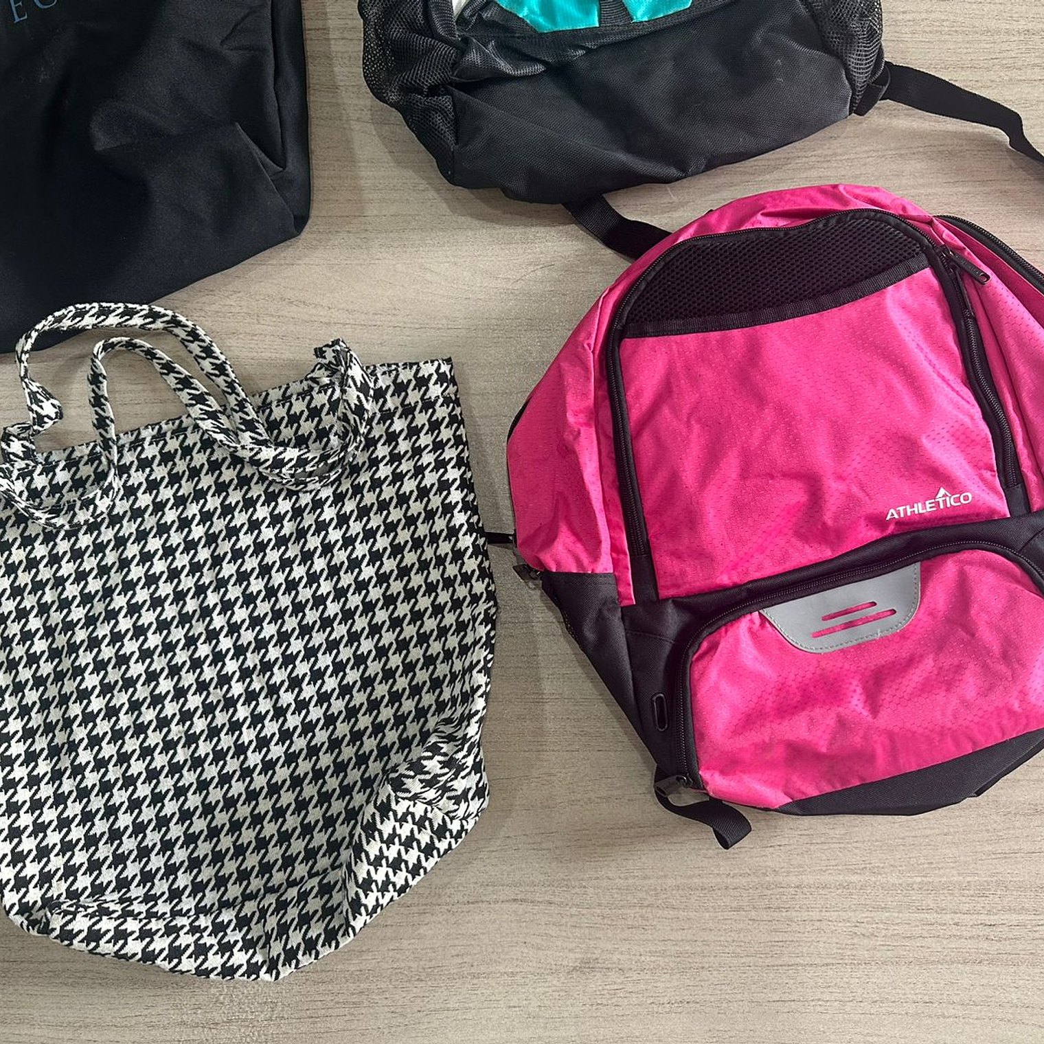 Fardo Bolsos Y Mochilas Segunda 2