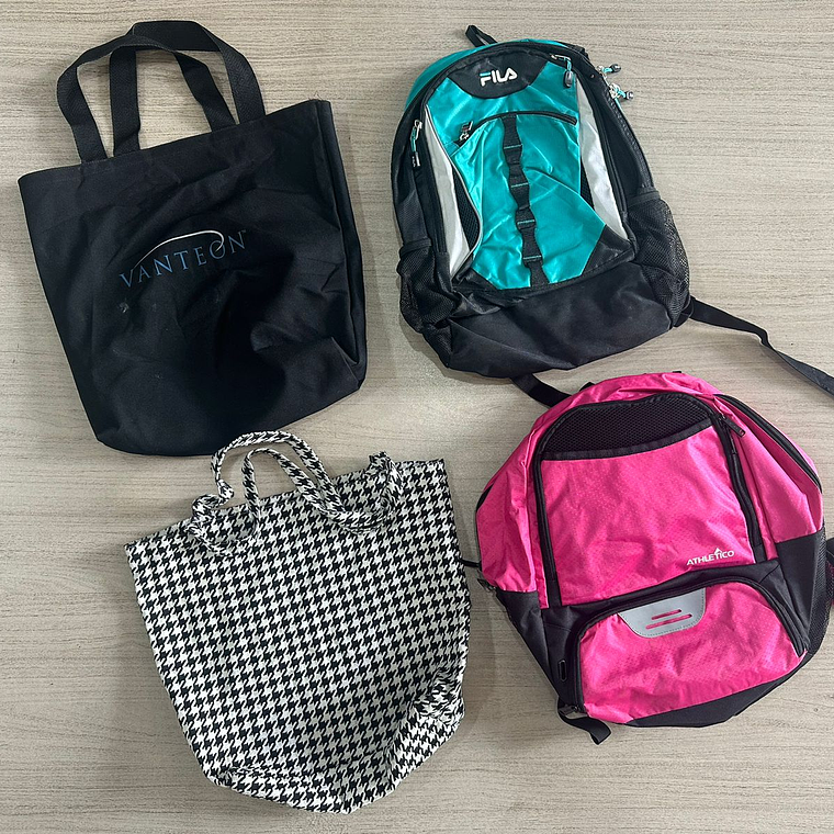 Fardo Bolsos Y Mochilas Segunda 5