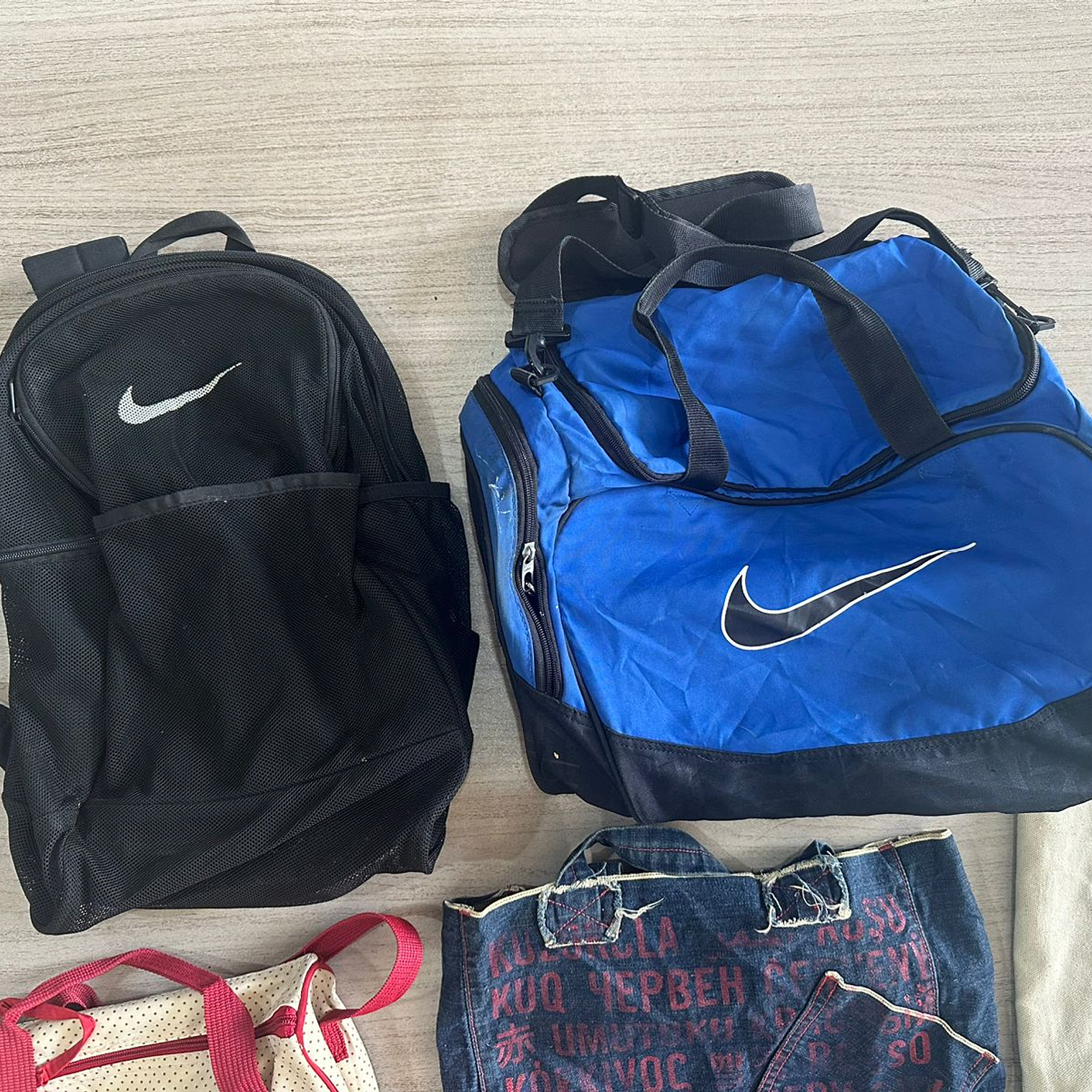 Fardo Bolsos y mochilas Tercera 2
