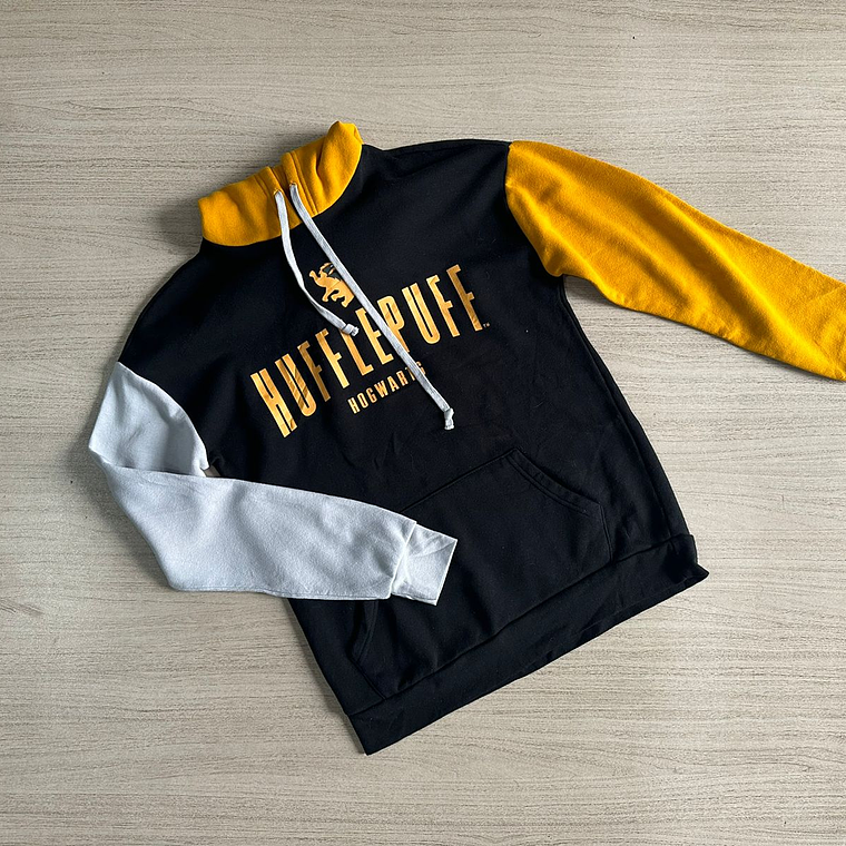 Fardo Polerones con Gorro Tercera 8