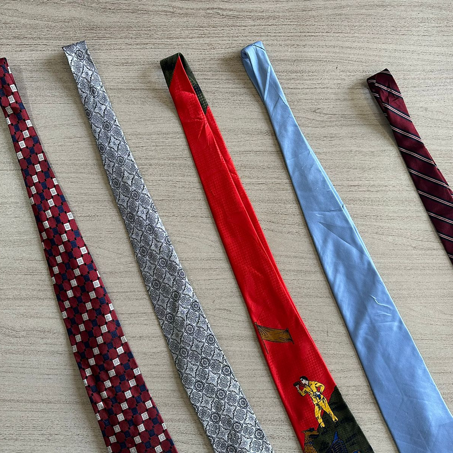 Fardo Corbatas Primera 3