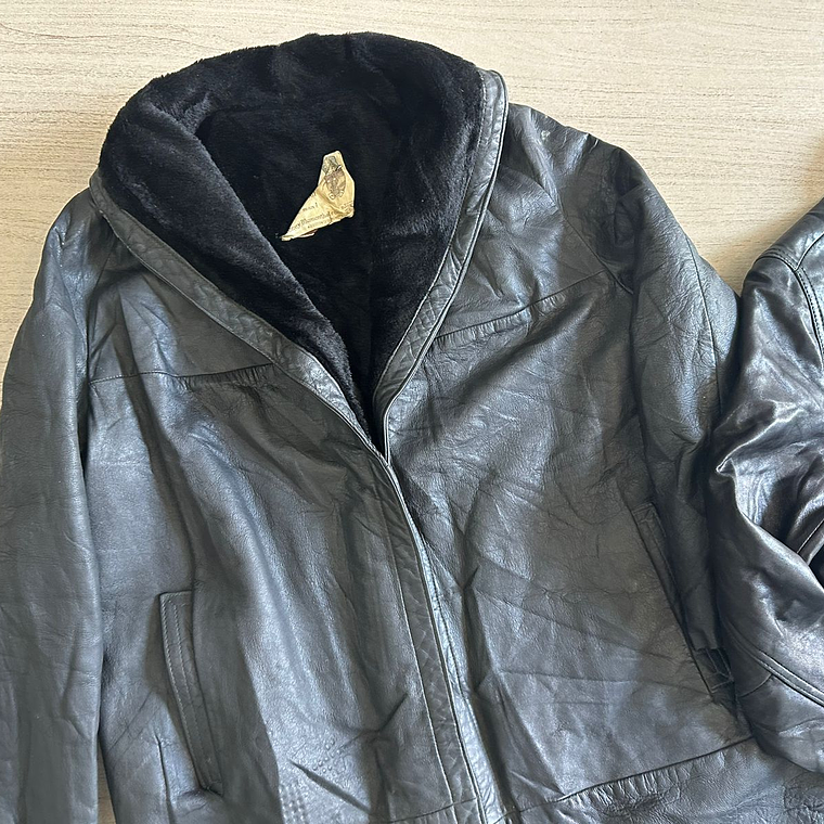 Fardo Chaquetas Cuero/Gamuza Segunda 3