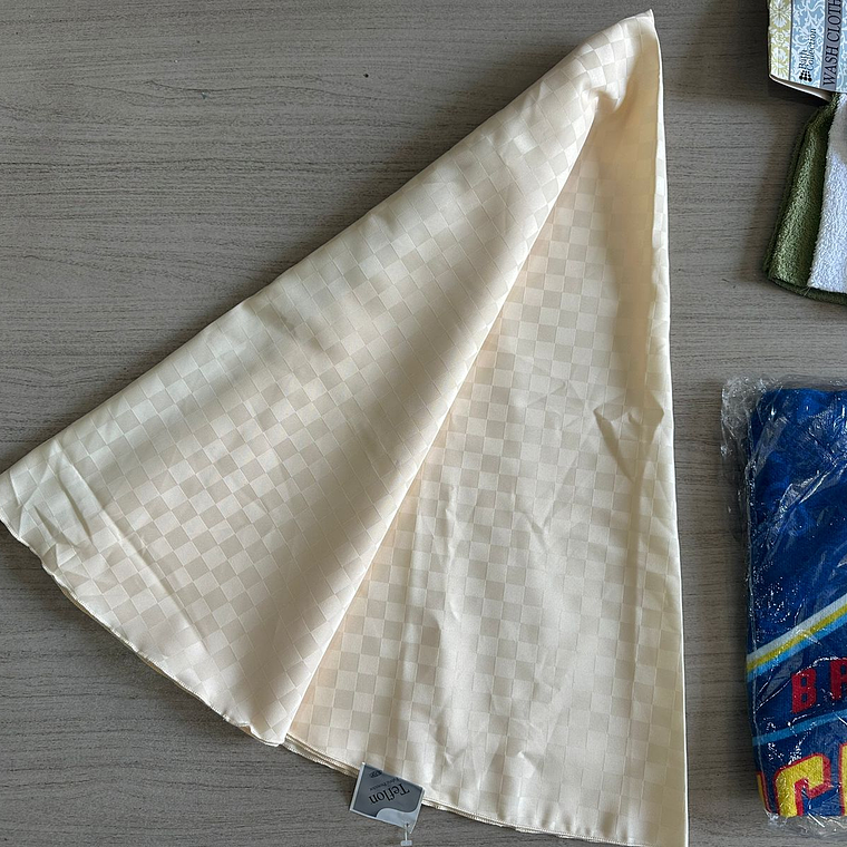 Fardo Ropa de Casa Primera 9