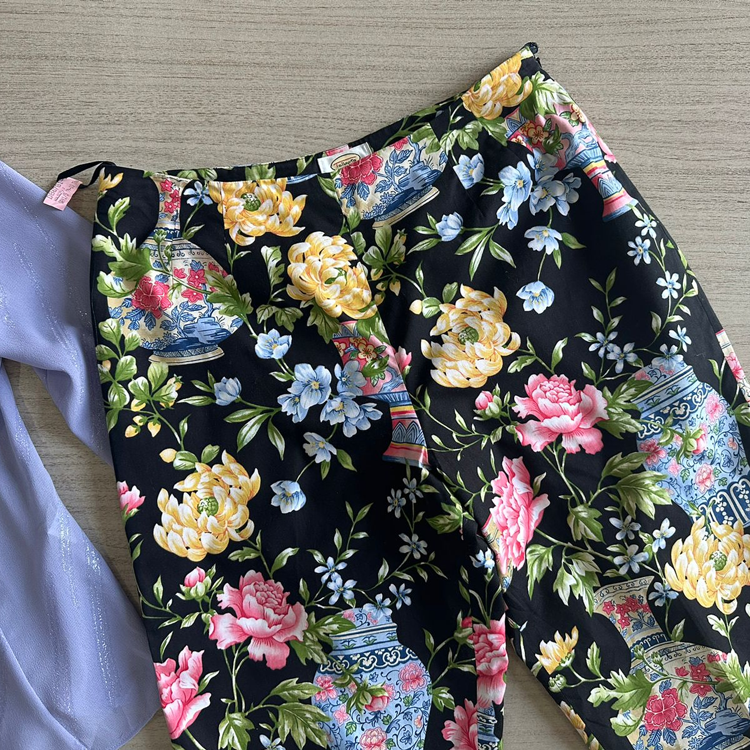 Fardo Ropa Surtida Adulto Verano Primera 5