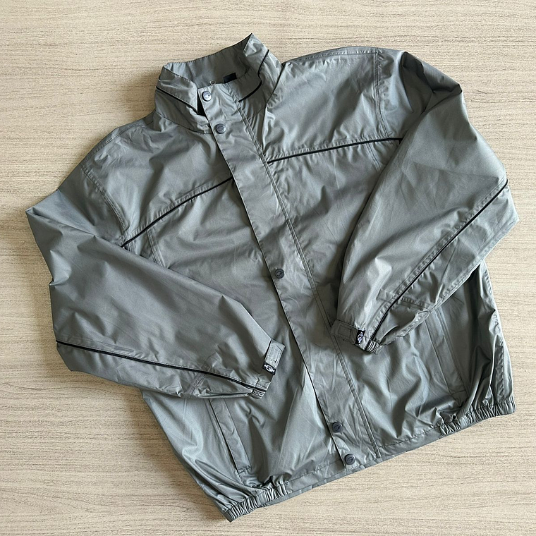 Saco Cortaviento Regular 6