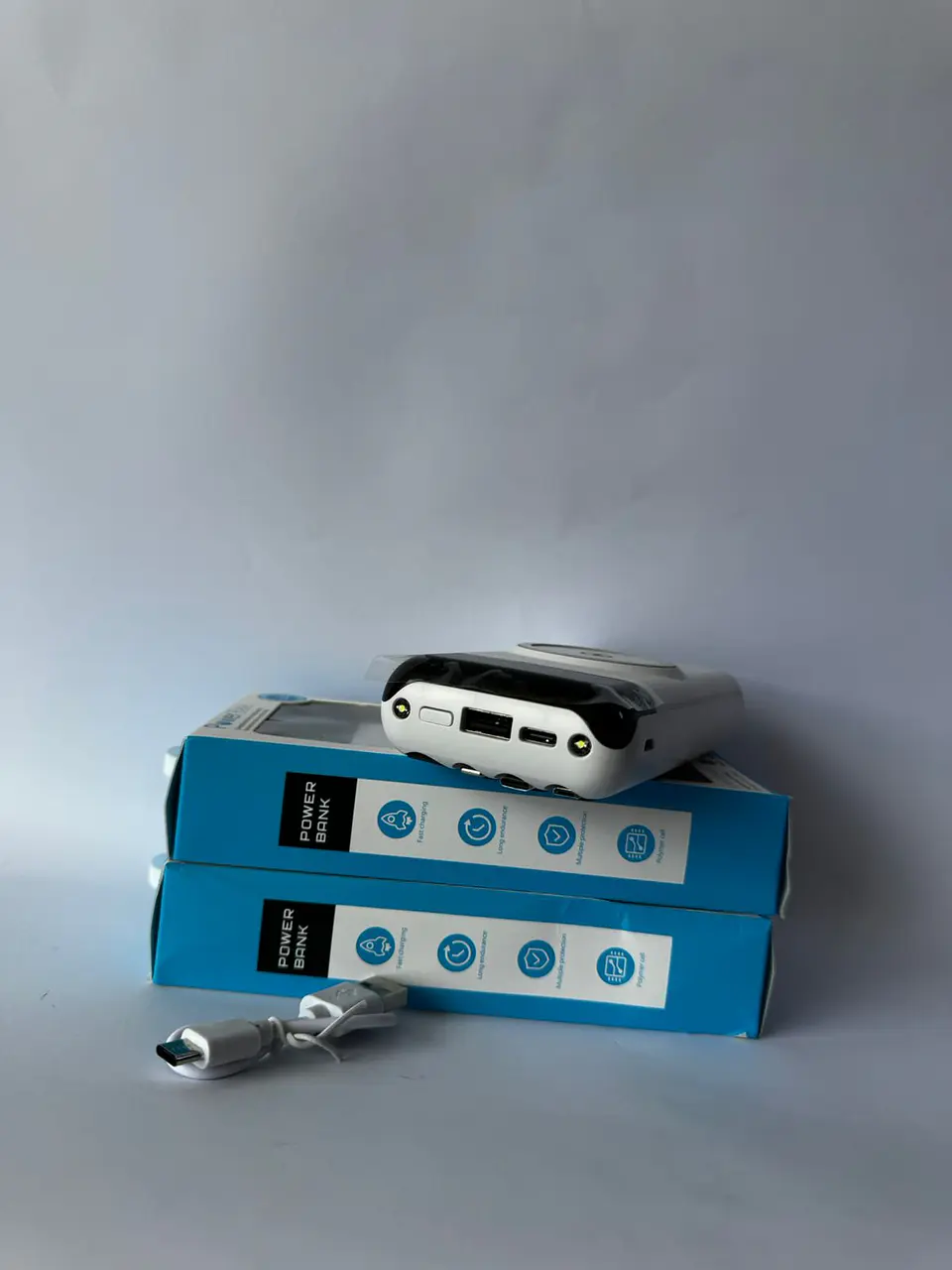 Power Bank Carga Rápida con Tecnología Inalámbrica 2