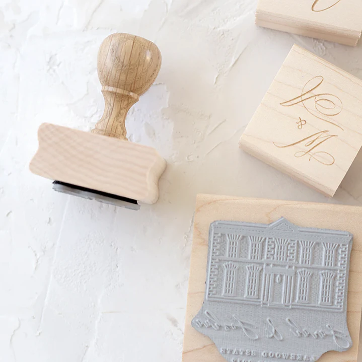 Timbre de Goma con base de madera 2