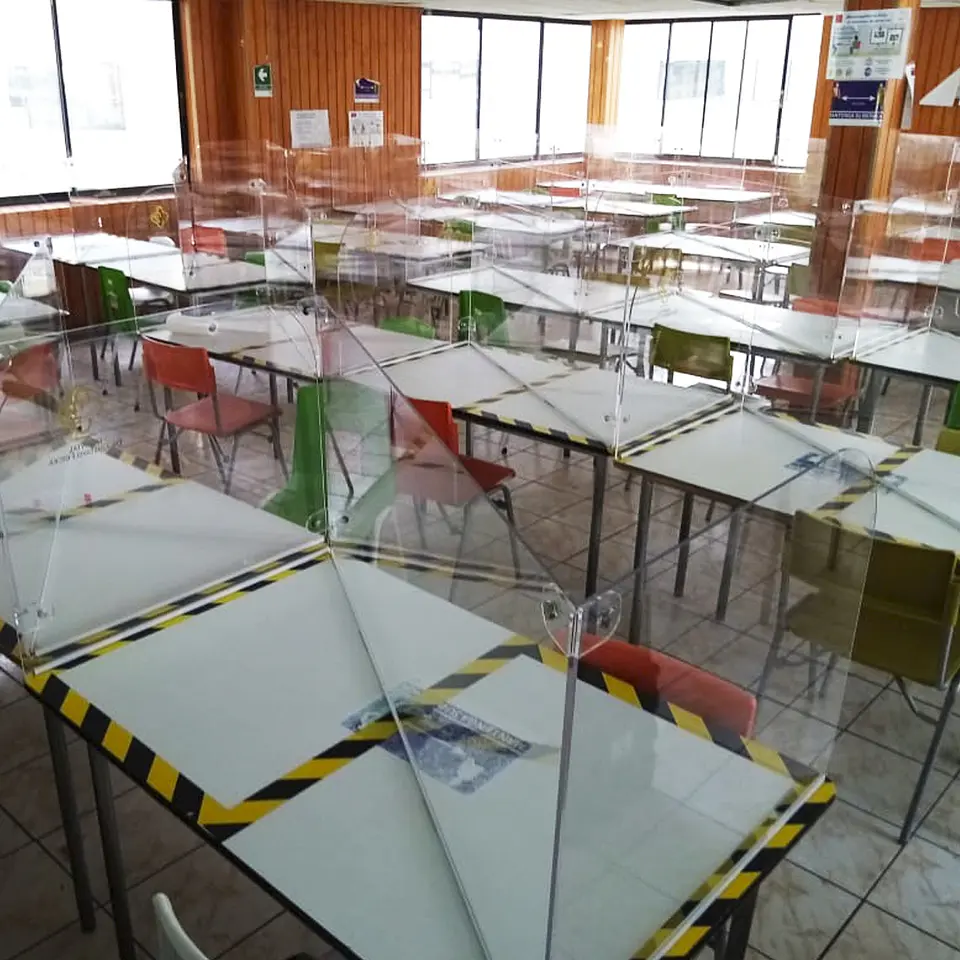Protecciones acrílico transparente tipo 