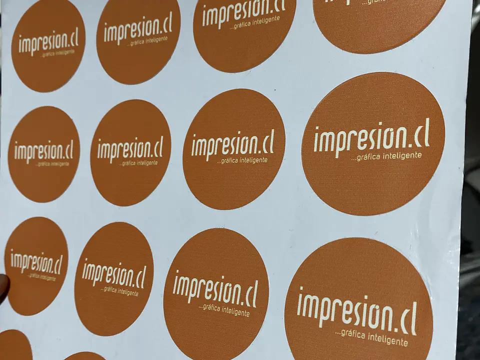 Sticker redondo 5x5 cm personalizado 4