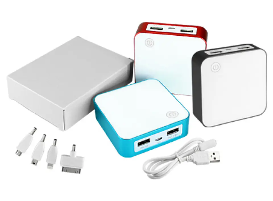 Cargador deluxe power bank 8400MAh  2