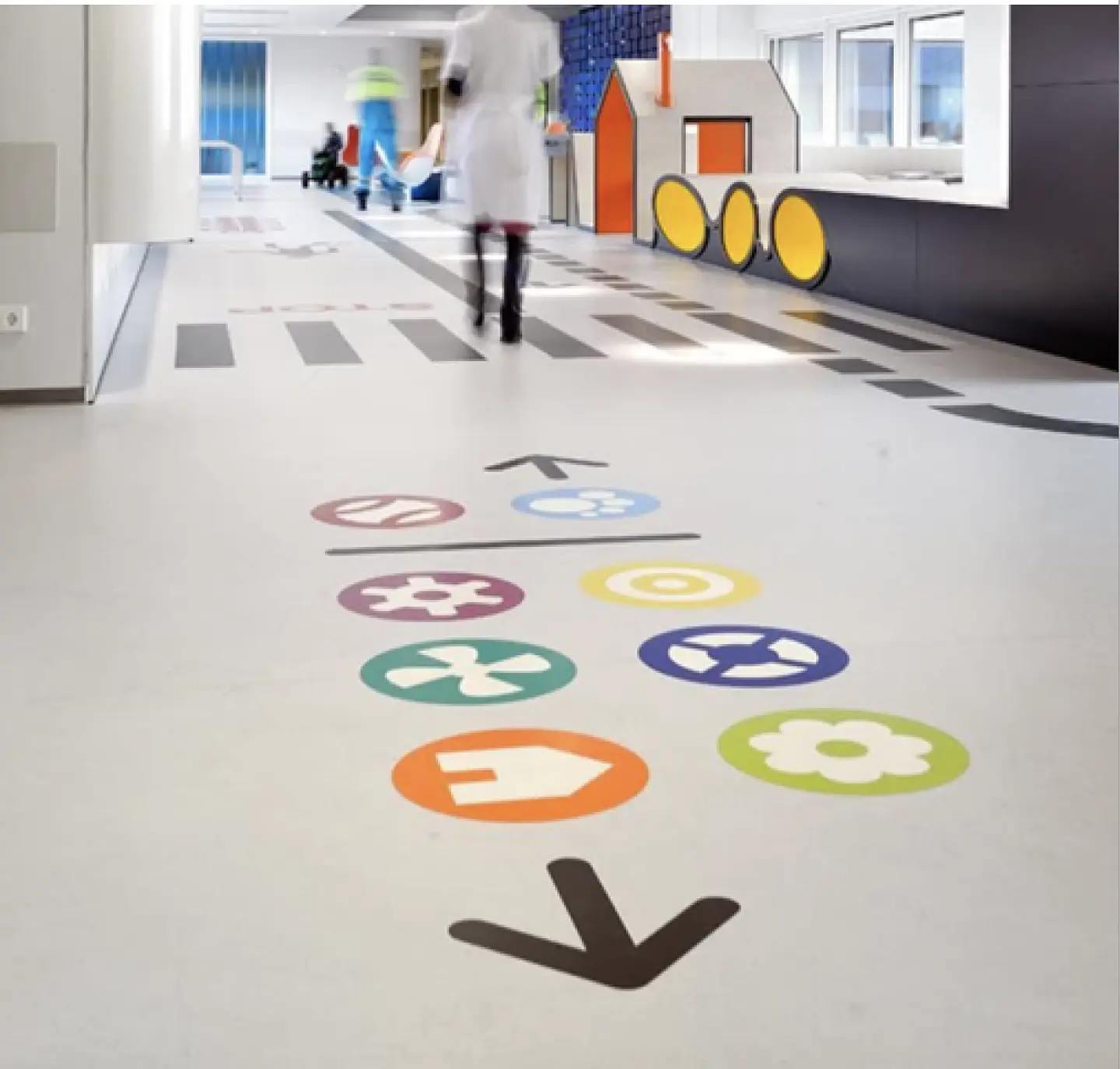 Floor graphics (adhesivo piso) 1