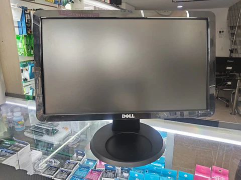 monitor dell 19″, puerto VGA, garantía 6 meses.