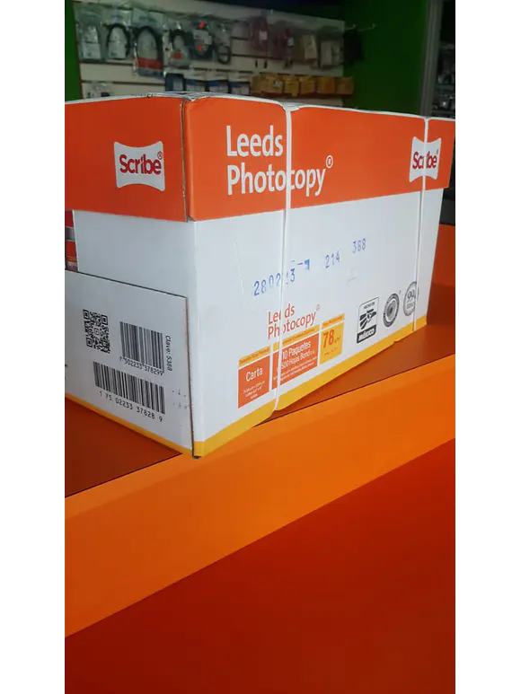 papel bond leeds photocopy Scribe tamaño carta, caja con diez paquetes de 500 hojas 1