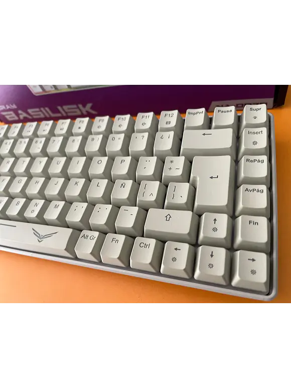 NACEB TECLADO MECANICO GAMER RGB 80% COMPACTO 84 TECLAS GRAY BASILISK NA-0970 1