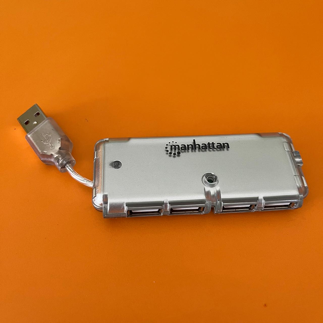 160599 Hub de Bolsillo USB de Alta Velocidad 2.0. SIN FUENTE 1