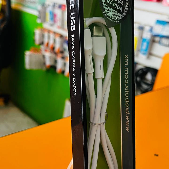 CABLE USB V3.0 TIPO C - LIGHTNING, 1 METRO, BLANCO, BROBOTIX  6006818 2