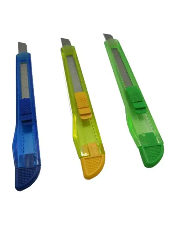 Cutter Plastico Ergonomico Nextep Chico Navaja 9mm 2