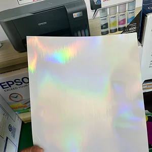 LAMINADO EN FRíO A4 HOLOGRAFICO ARCOIRIS HOJA
