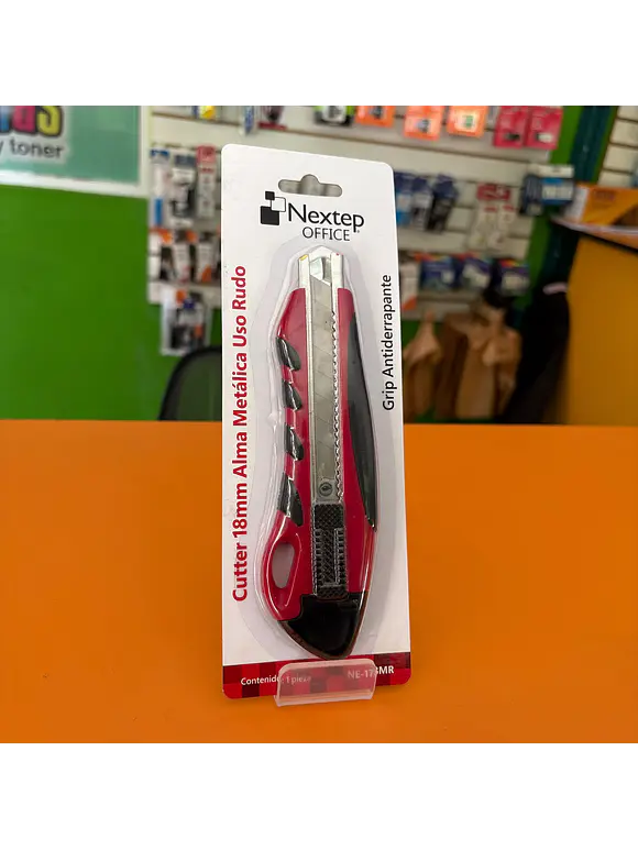 Cutter Plastico Nextep Uso Rudo Navaja 18mm Alma de Metal 2