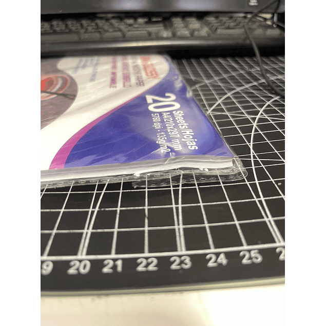 SEGUNDA SELECCIÓN!  Papel Adhesivo SEMI-GLOSSY Antioxido A4 de 135gr/20 hojas