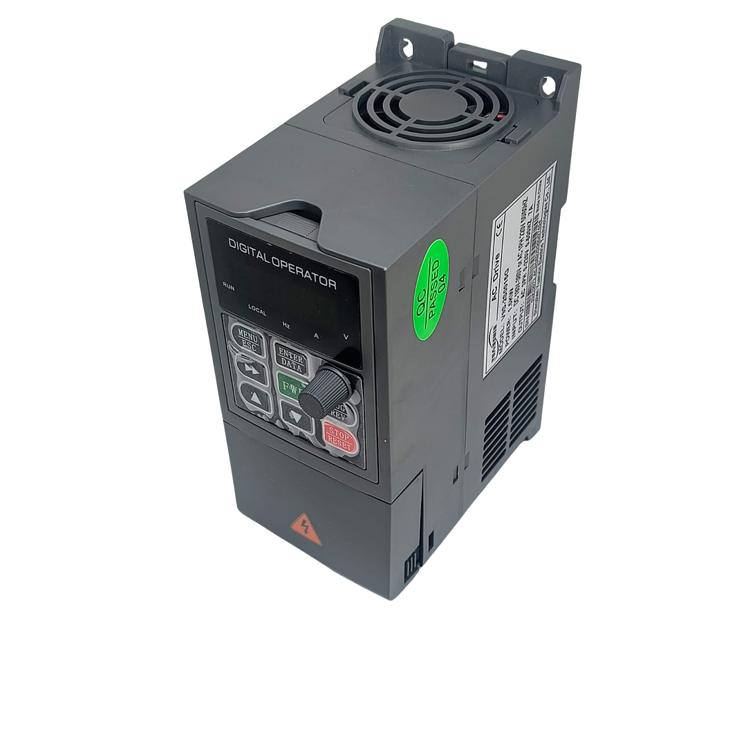 Inversor Solar  1500W Variador Frecuencia Para Bomba Trifásica 1.5KW (2 HP) 1