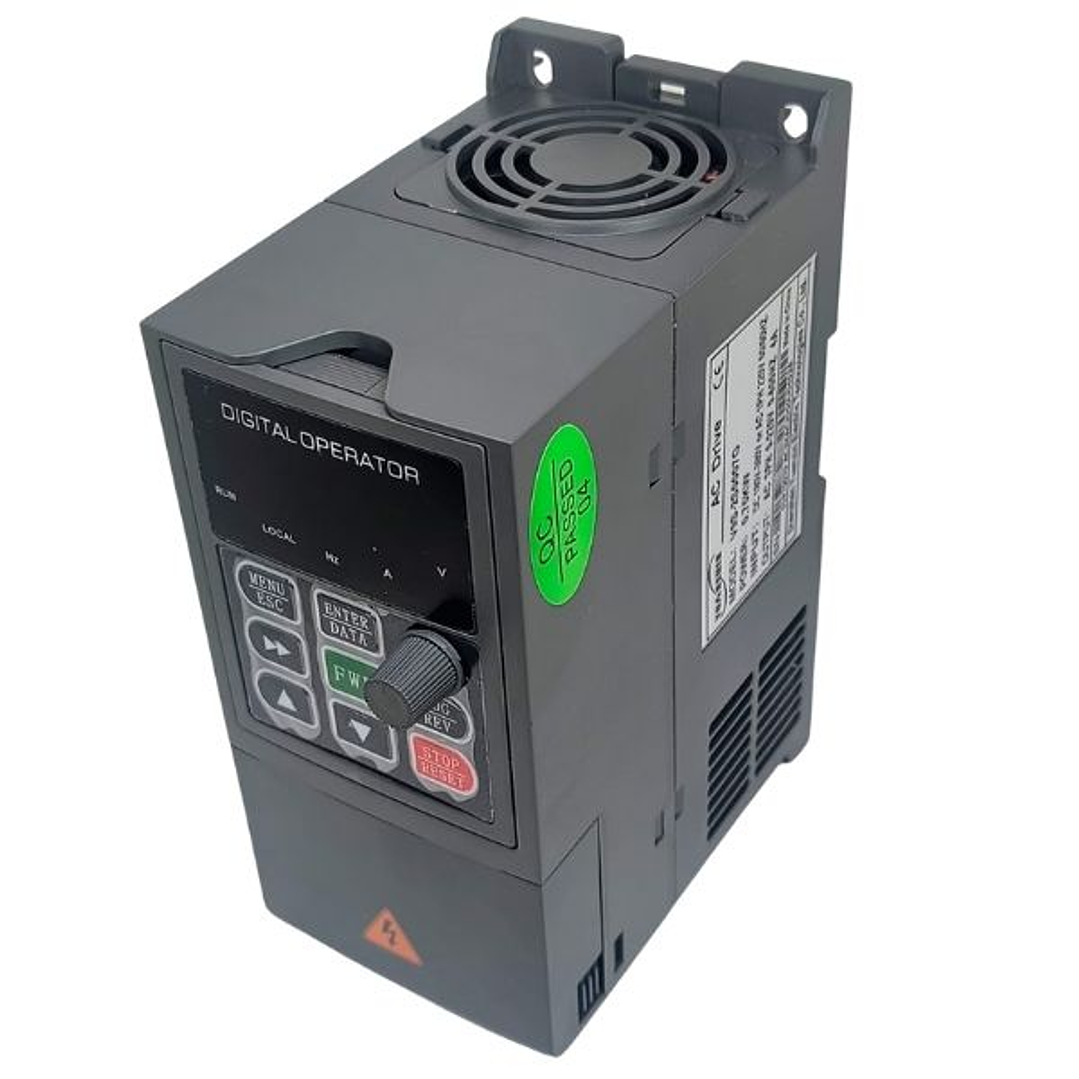 Inversor Solar  750W Variador Frecuencia Para Bomba Trifásica 0.75KW (1 HP) 1