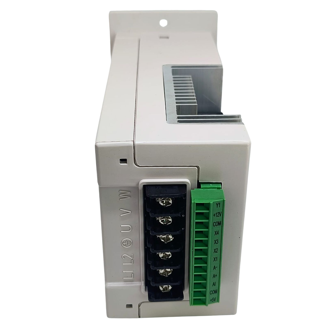 Variador De Frecuencia 1.1kw 220v Mono A Trifásico 3x220v 7