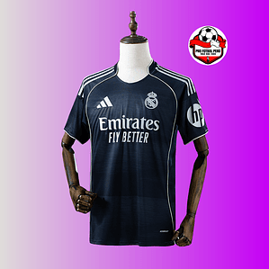 Camiseta del Real Madrid visitante 25/26 versión fan