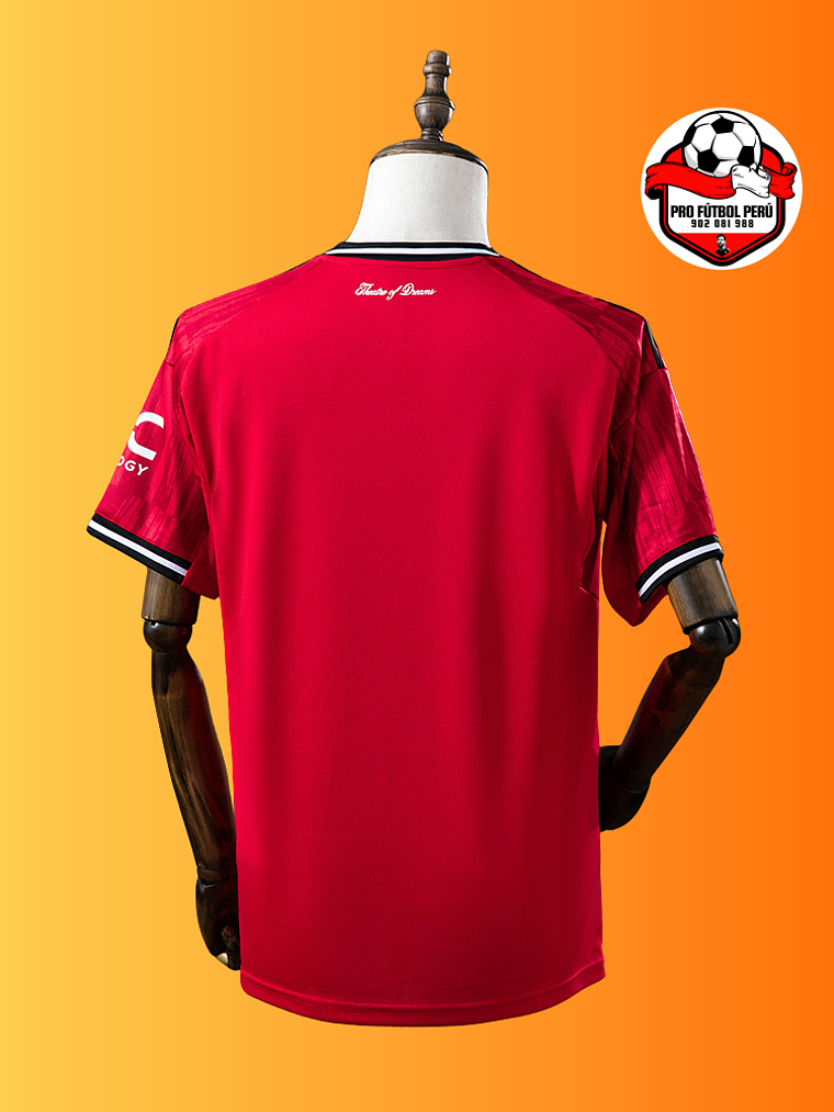 Camiseta del Manchester United local 25/26 versión fan  2