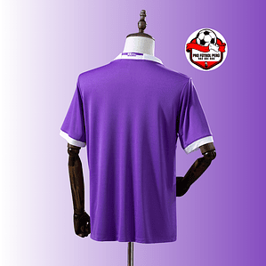 Camiseta visitante del Real Madrid 2017