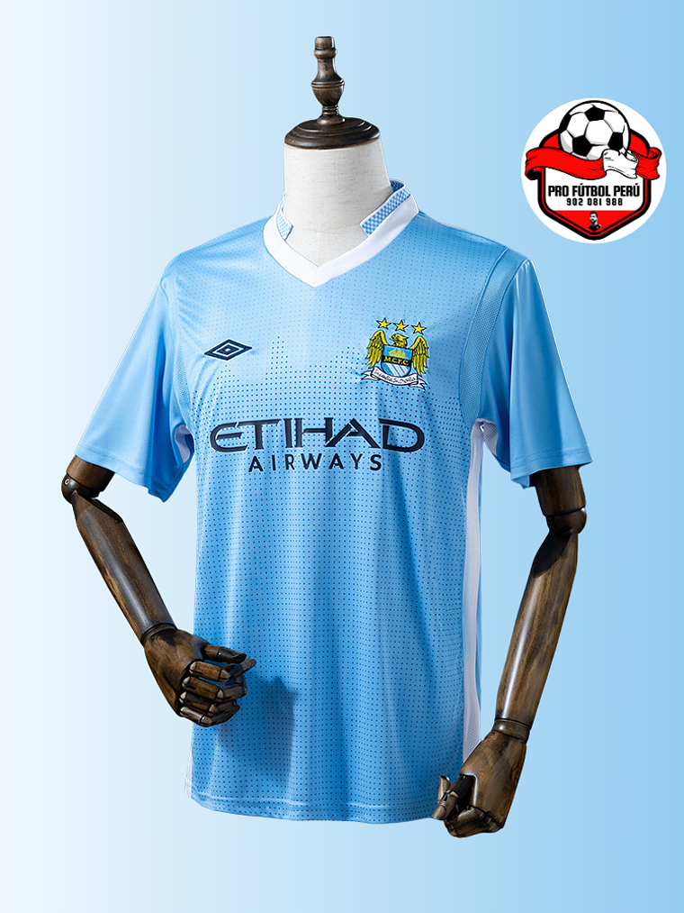 Camiseta local del Manchester City 2012 1