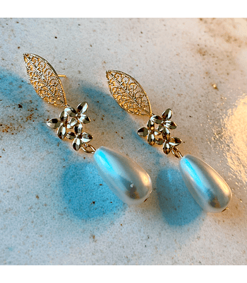 Aro dorado flor y perla 