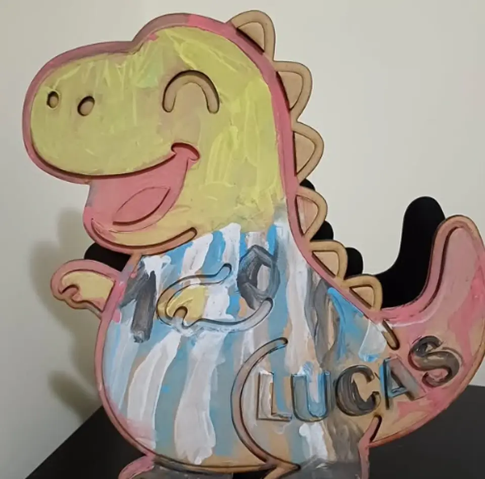 Dino porta lápices 2