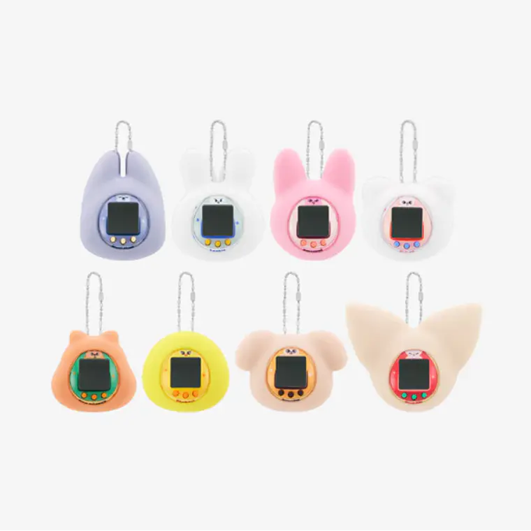 Stray Kids [SKZOO TAMAGOCHI & CASE SET] 1