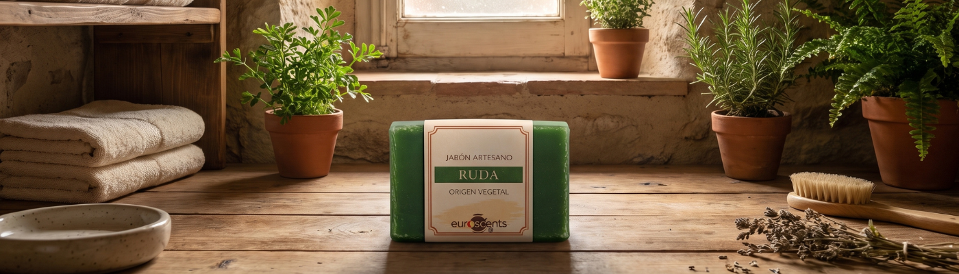 Jabón Vegetal Opaco Ruda Euroscents Limpieza Purificante y Bienestar Natural en Cada Uso