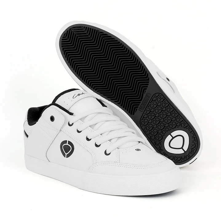 Zapatillas Circa 205 SE white/black 2