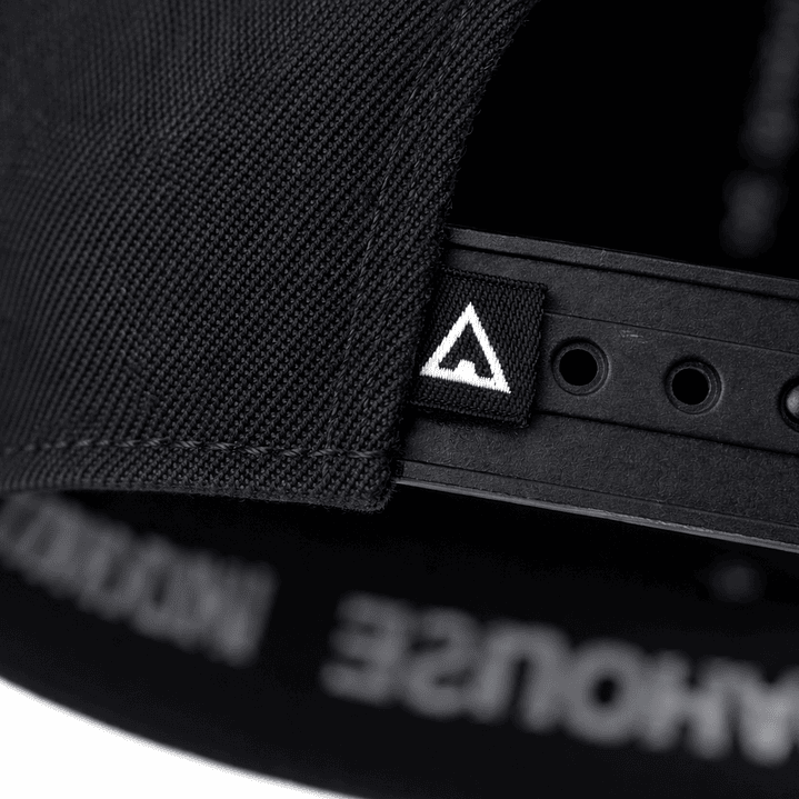 Cap Gothic I Stretch Snap Premium 4