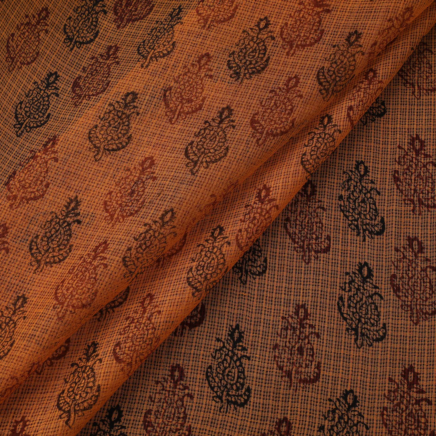 Tela de Algodón Estampada en Bloques – Naranja (Bagh). 3