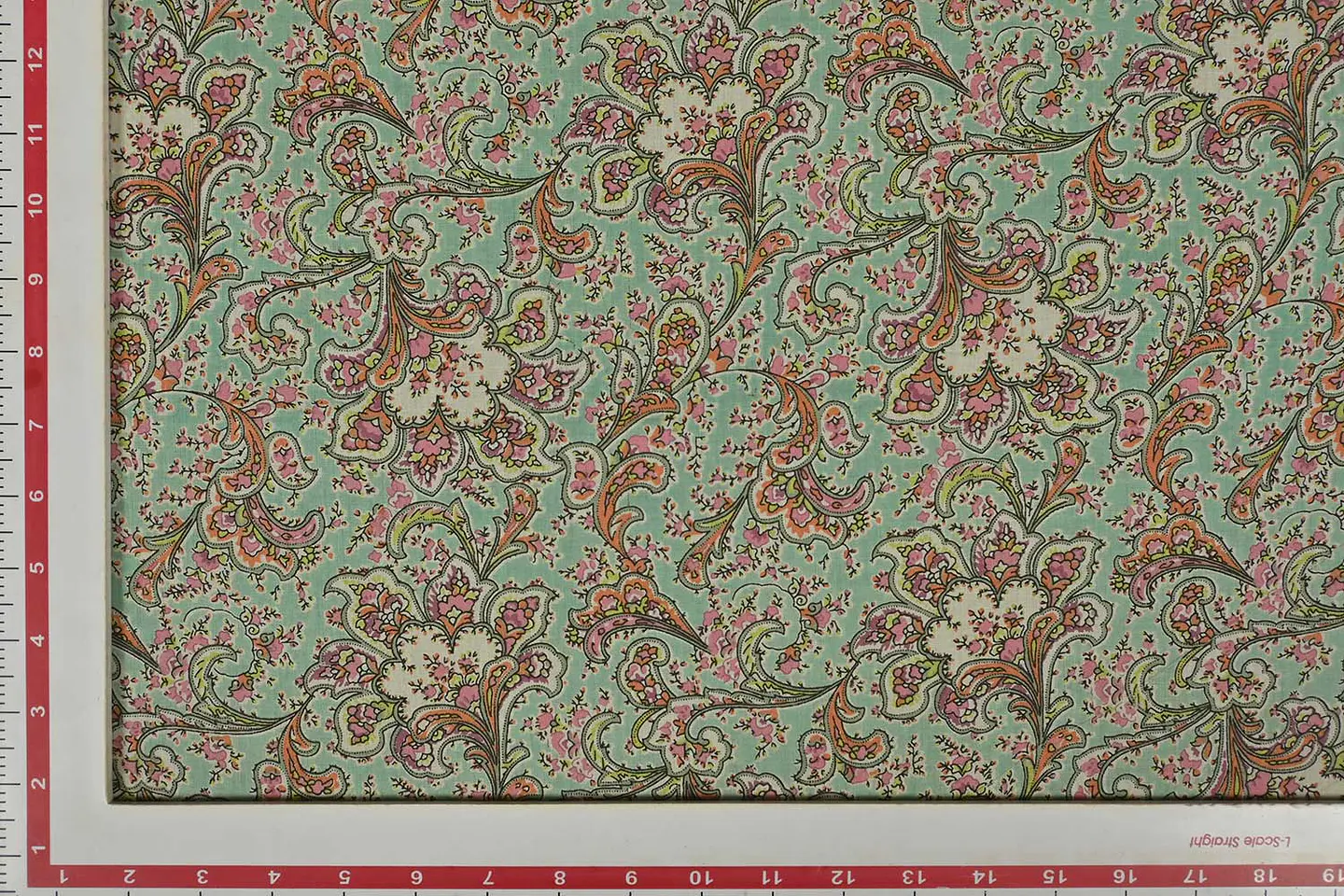 Tela de Algodón Estampada en Bloques – Multicolor 2