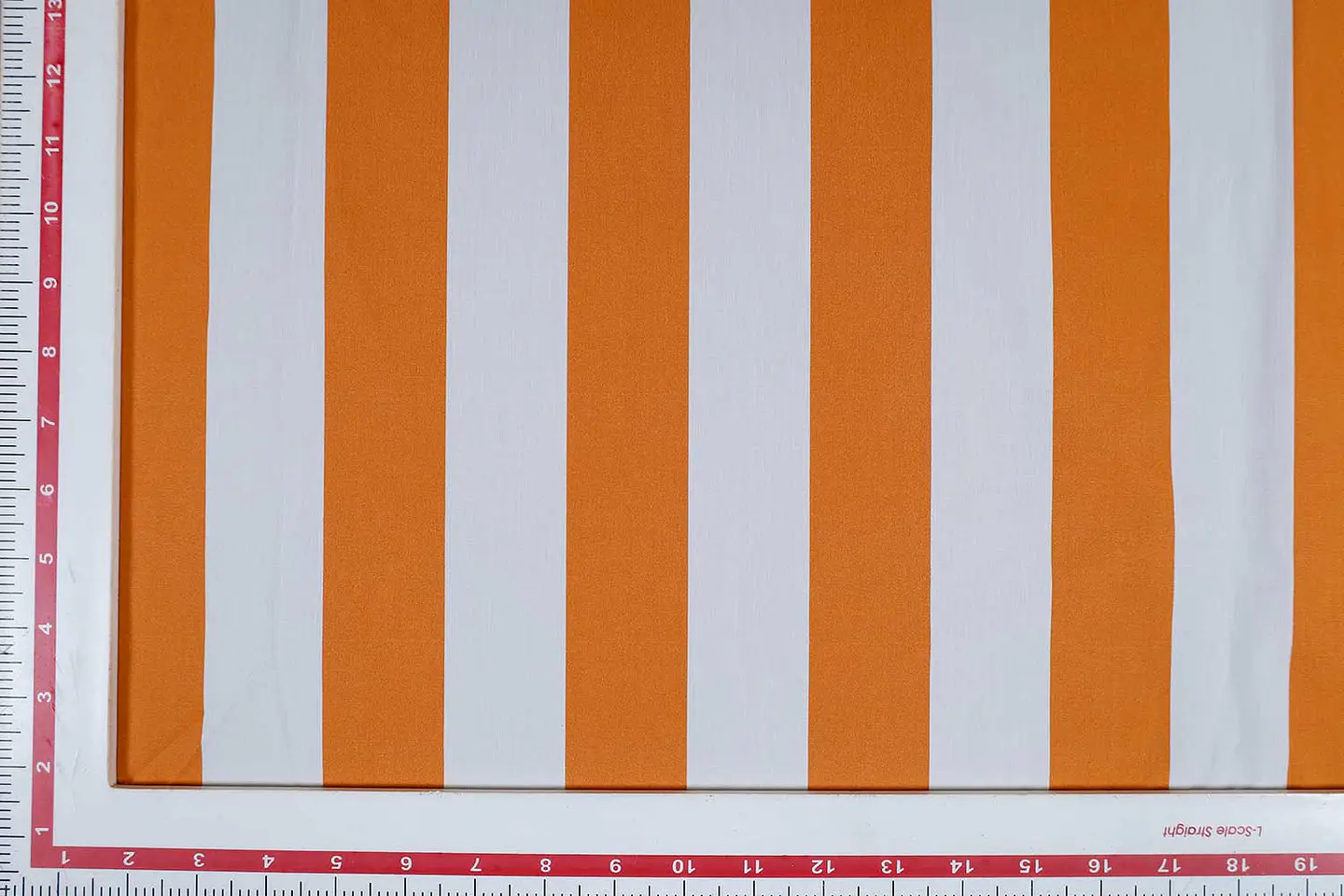 Popelina de Algodón Estampada – Naranja y Blanco 2