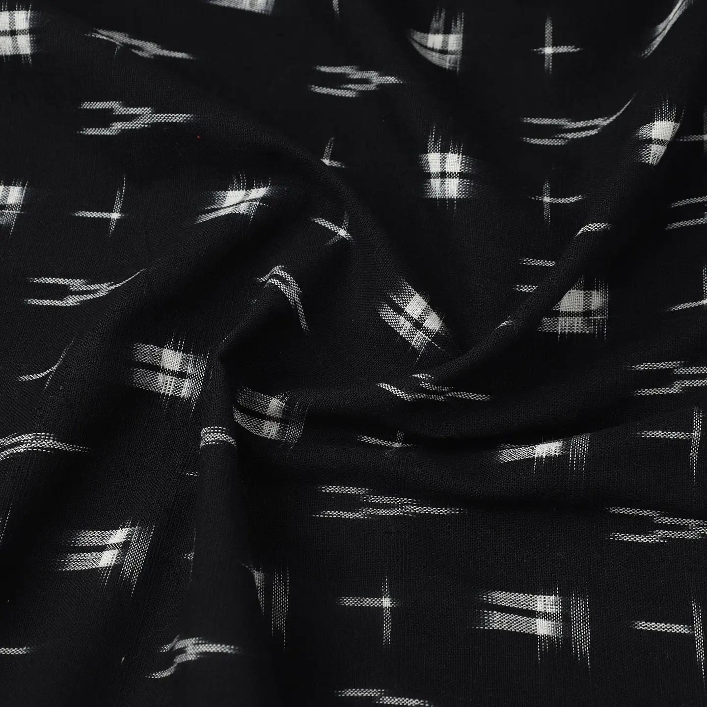 Pochampally Double Ikat de Algodón – Negro 1