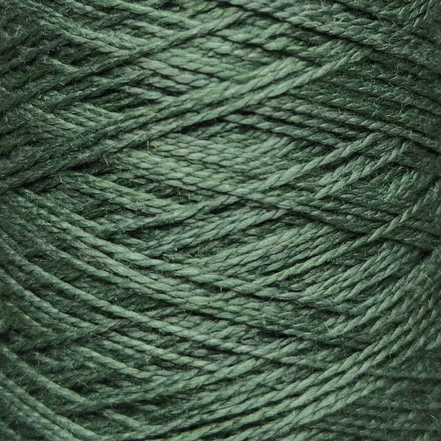 Hilo de Seda Mulberry Teñido a Mano – 50 g / 400 m  12
