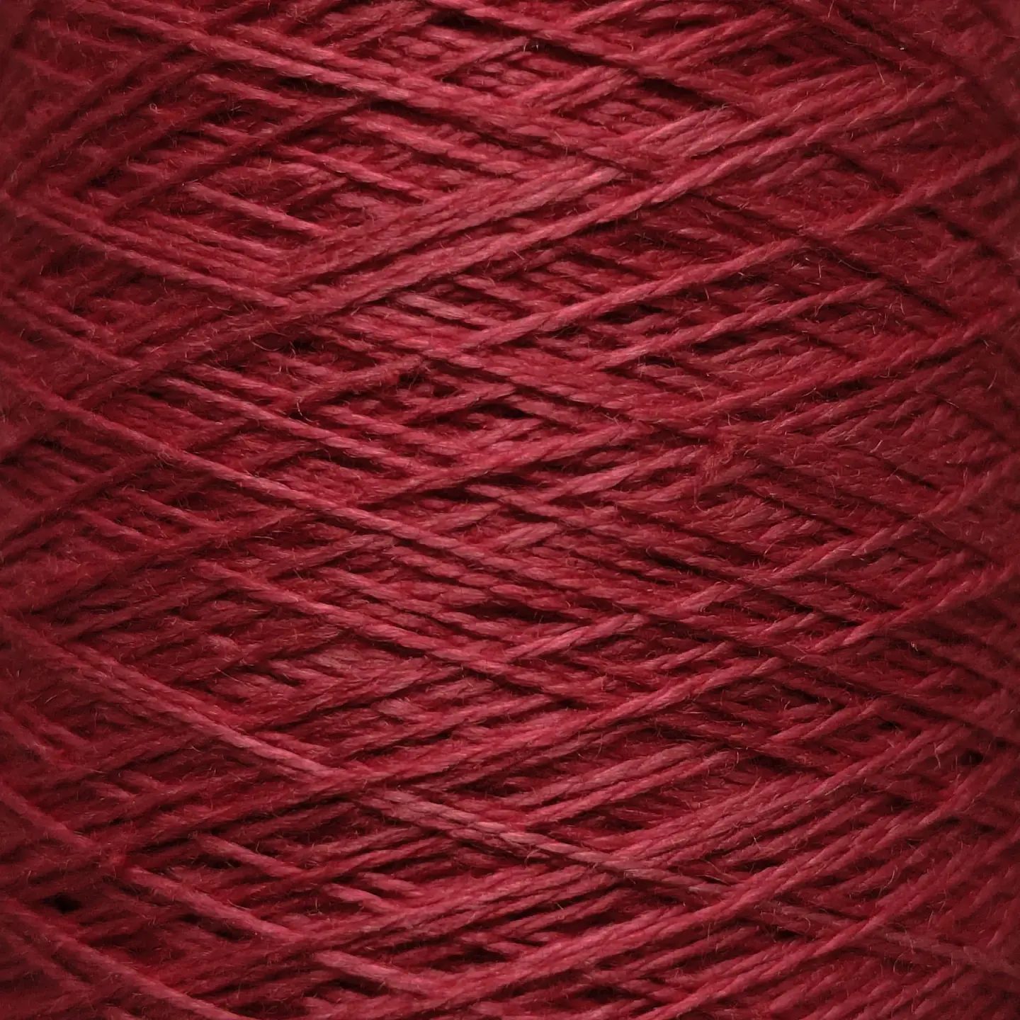 Hilo de Seda Mulberry Teñido a Mano – 50 g / 400 m  4
