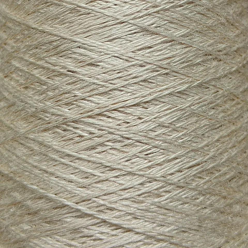 Hilo de Seda Mulberry Teñido a Mano – 50 g / 400 m  19