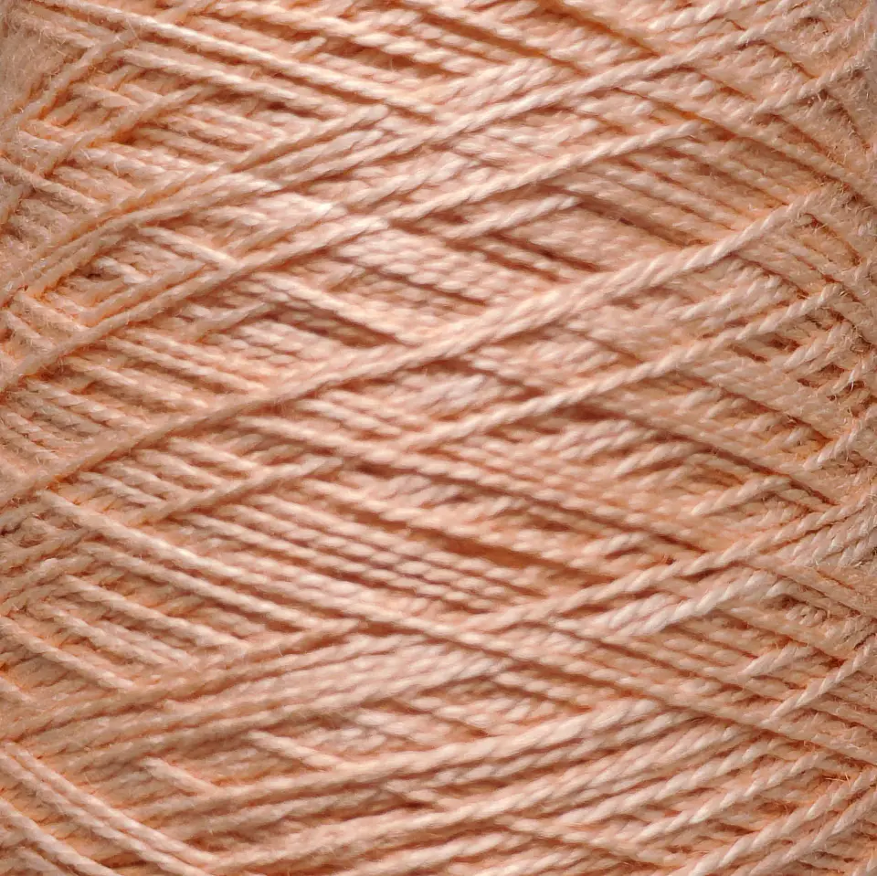 Hilo de Seda Mulberry Teñido a Mano – 50 g / 400 m  7